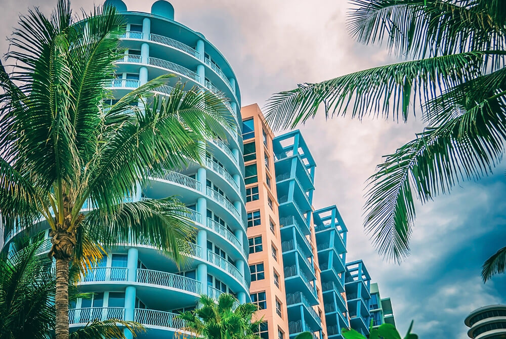 architectural-flat-building-miami-style
